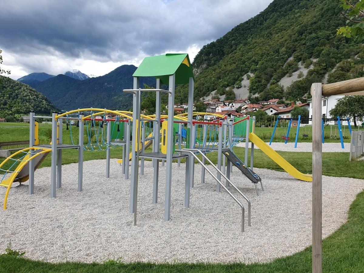 Apartma Maell 1 Most na Soči Buitenkant foto