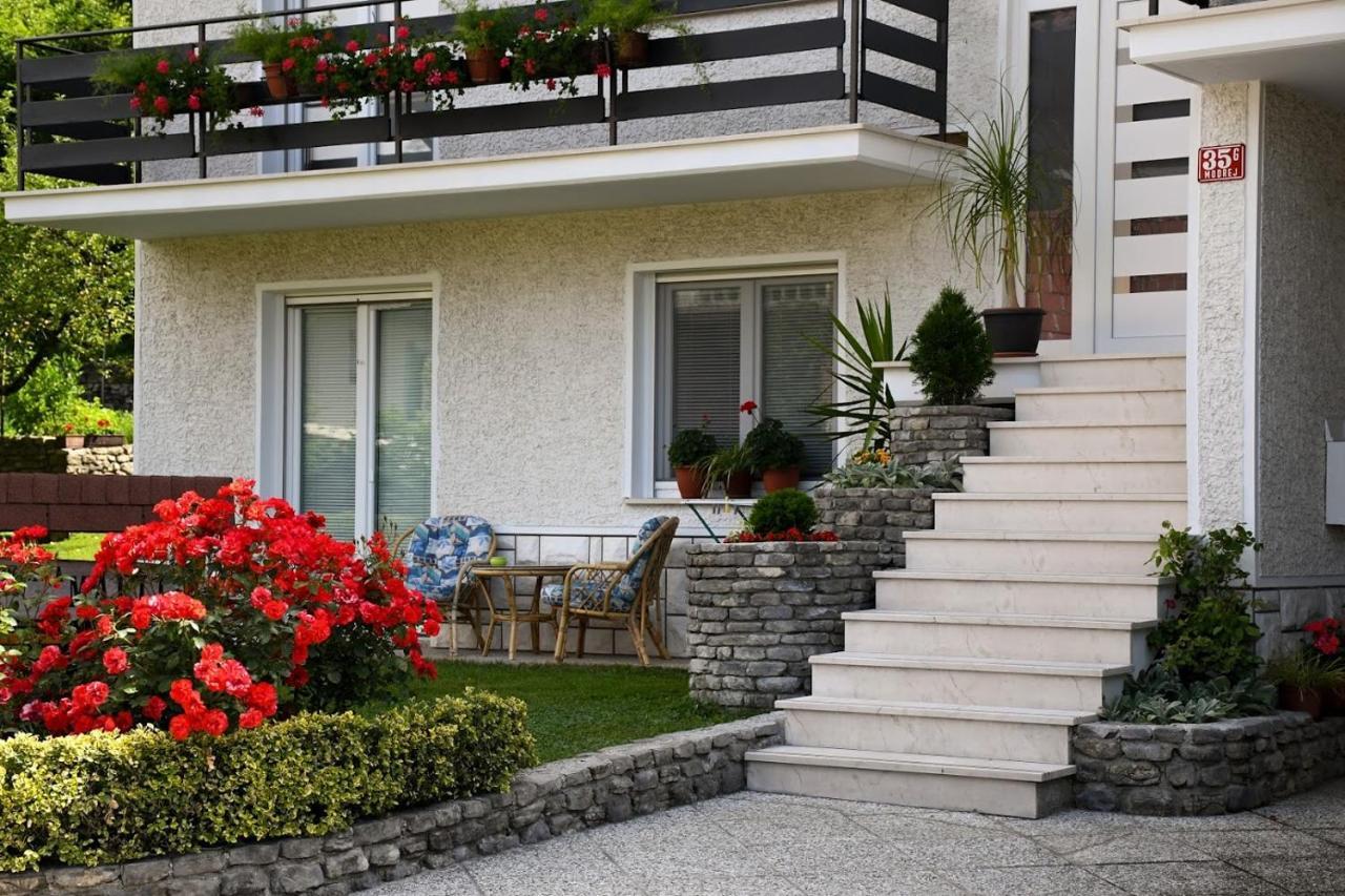 Apartma Maell 1 Most na Soči Buitenkant foto